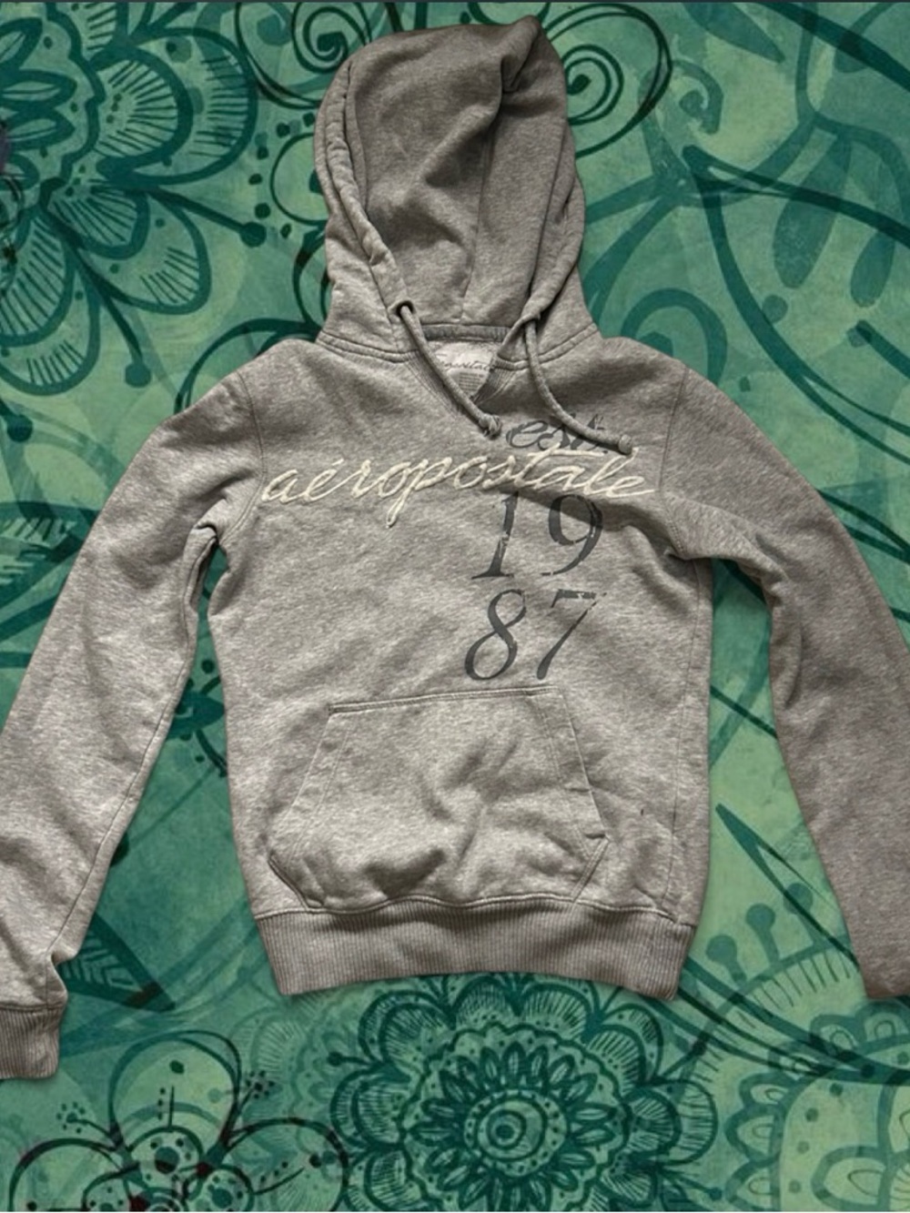 Aeropostale Light Gray Hooded Pullover with Script Logo